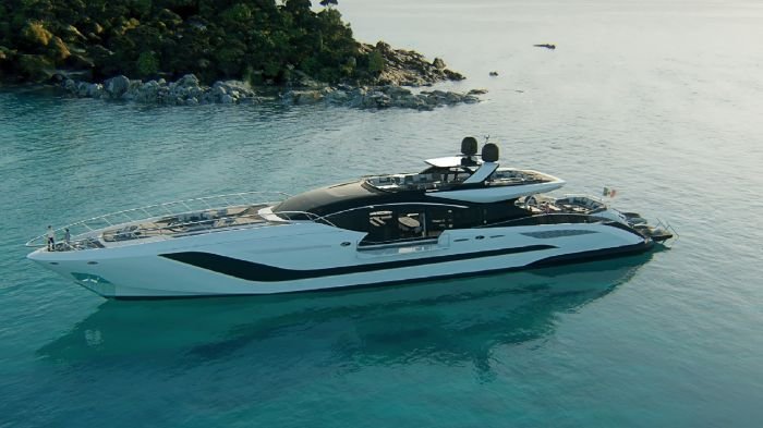 Mangusta 165 REV: The Future Of Maxi Open Yachts Is Here.