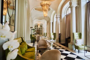 Waldorf In Versailles, An Elegant Getaway Retreat