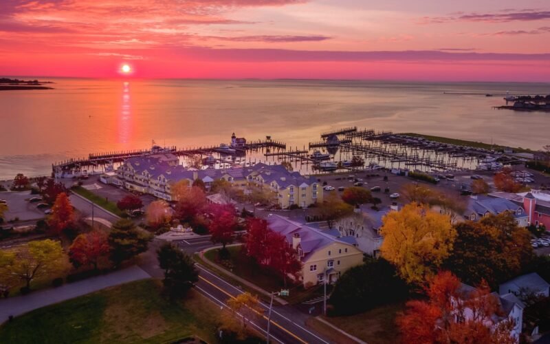 This Luxury Connecticut Resort Offers Spectacular Waterfront Views