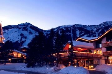 Insider Guide: Where to AprÃs in Jackson Hole