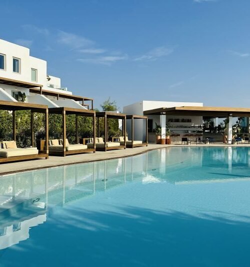 Parocks Hotel: A Tranquil Oasis in Trendy Paros, Greece